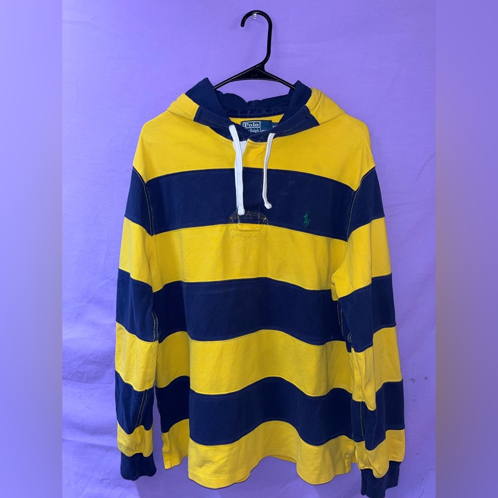 Hooded Bumblebee Long-sleeve